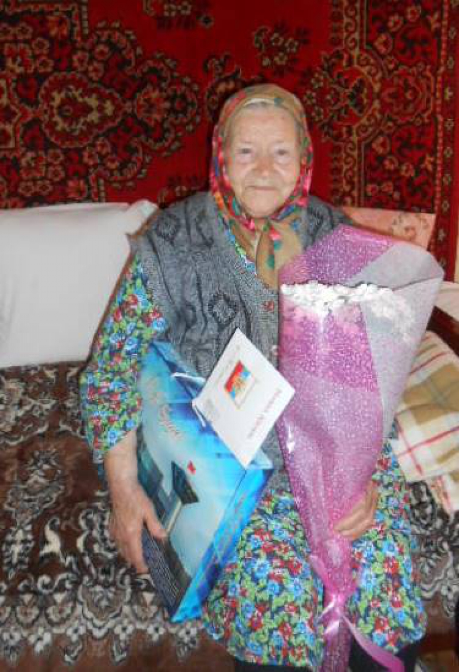 Ветерана Великой Отечественной Войны поздравили со славным с 90-летним юбилеем!